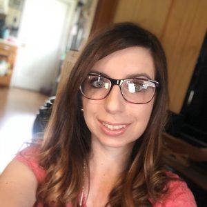 Meet your Posher, Erika